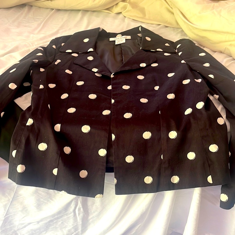 Harve’ Benard size 10